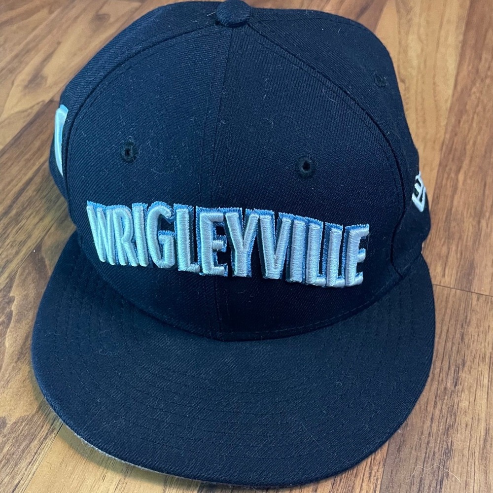 New Era 59FIFTY Chicago Cubs Wrigleyville Hat Navy Blue Fitted 7 1/8 MLB Cap